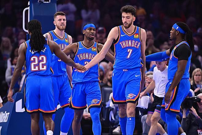 完美体育特别点评：面对快船攻防两端都无法找到状态！雷霆外线大闸的情况令人担心？