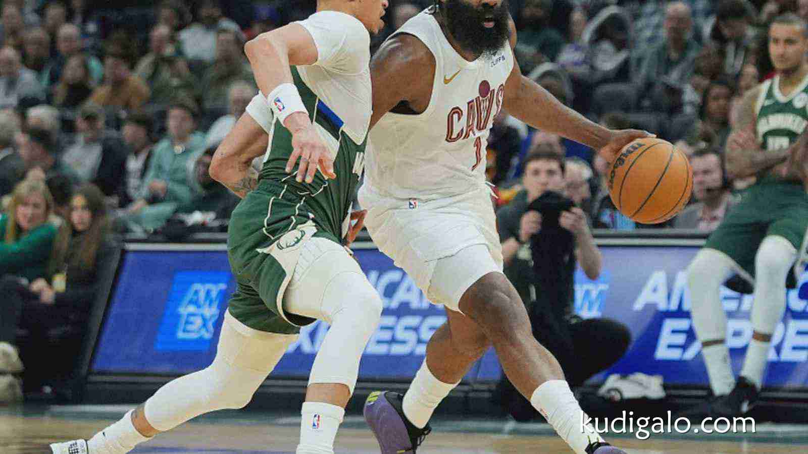 完美体育深度解析 - 哈登率骑士三杀雄鹿！10中7高效贡献27+5+6 献制胜罚球拒绝爆冷